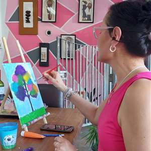 Brush & Brew – Sip & Paint Experience